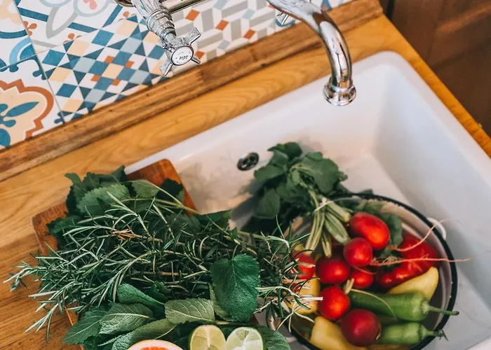 Kali Lugas Vendeghaz בית נופש Balatonrendes