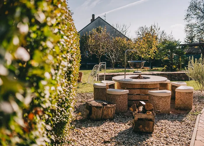 Káli Lugas Hébergement de vacances